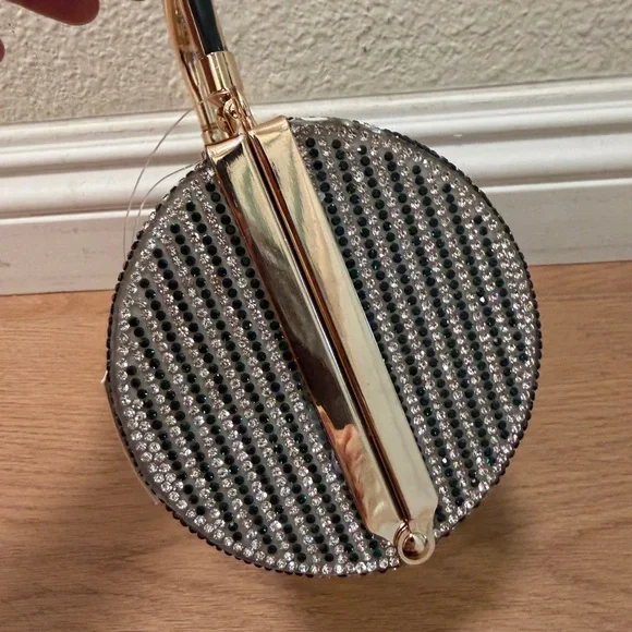 Gold & Silver Money Print Clutch Bag Top Handle Novelty Evening Purse - Picture 3 of 6